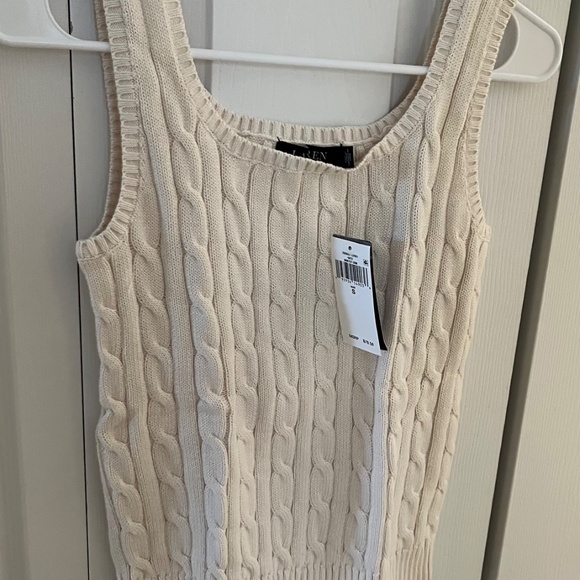 Cable-Knit Sleeveless Sweater S - Picture 7 of 13